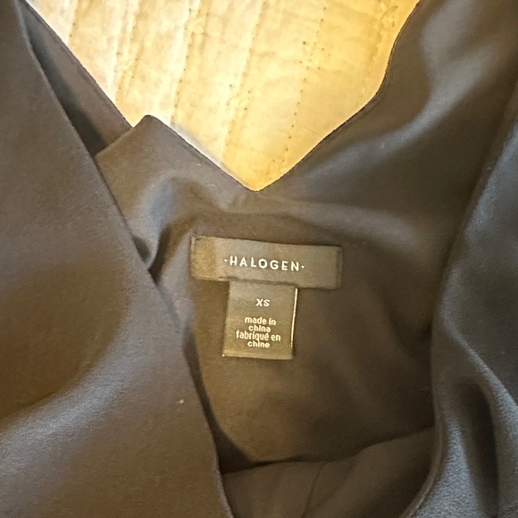 Halogen Black Ruffle V-Neck Blouse - Picture 3 of 4